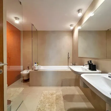 Apartman Luxury Beachfront - Quite Area, 100 Sqm *
