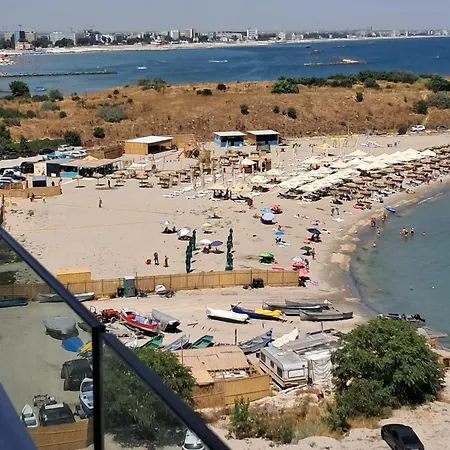 Luxury Beachfront - Quite Area, 100 Sqm