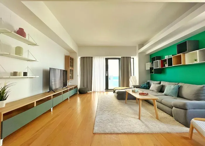 Luxury Beachfront - Quite Area, 100 Sqm Constanţa