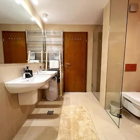 Apartman Luxury Beachfront - Quite Area, 100 Sqm