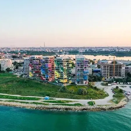 Luxury Beachfront - Quite Area, 100 Sqm