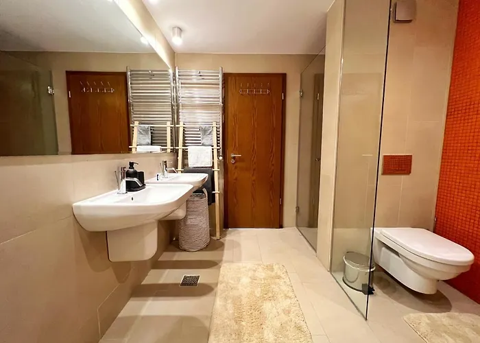 アパート Luxury Beachfront - Quite Area, 100 Sqm