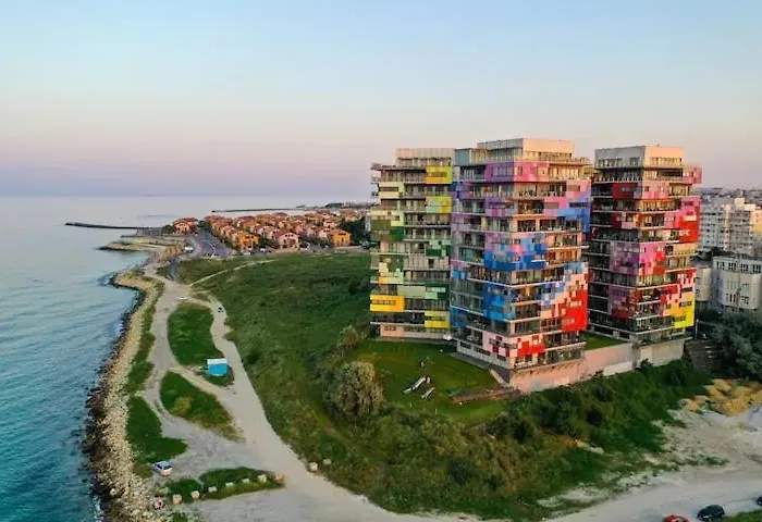 Luxury Beachfront - Quite Area, 100 Sqm * コンスタンツァ